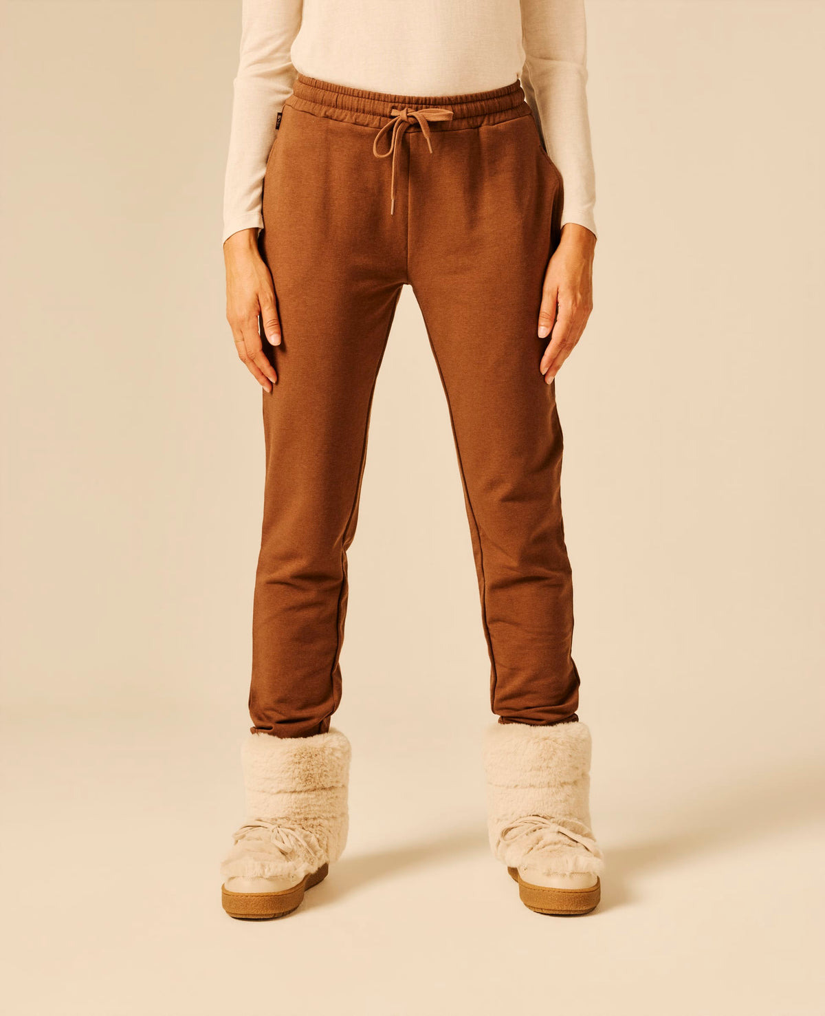 Pantalon de jogging femme chocolat - Volaj | Sun Valley, vue 3