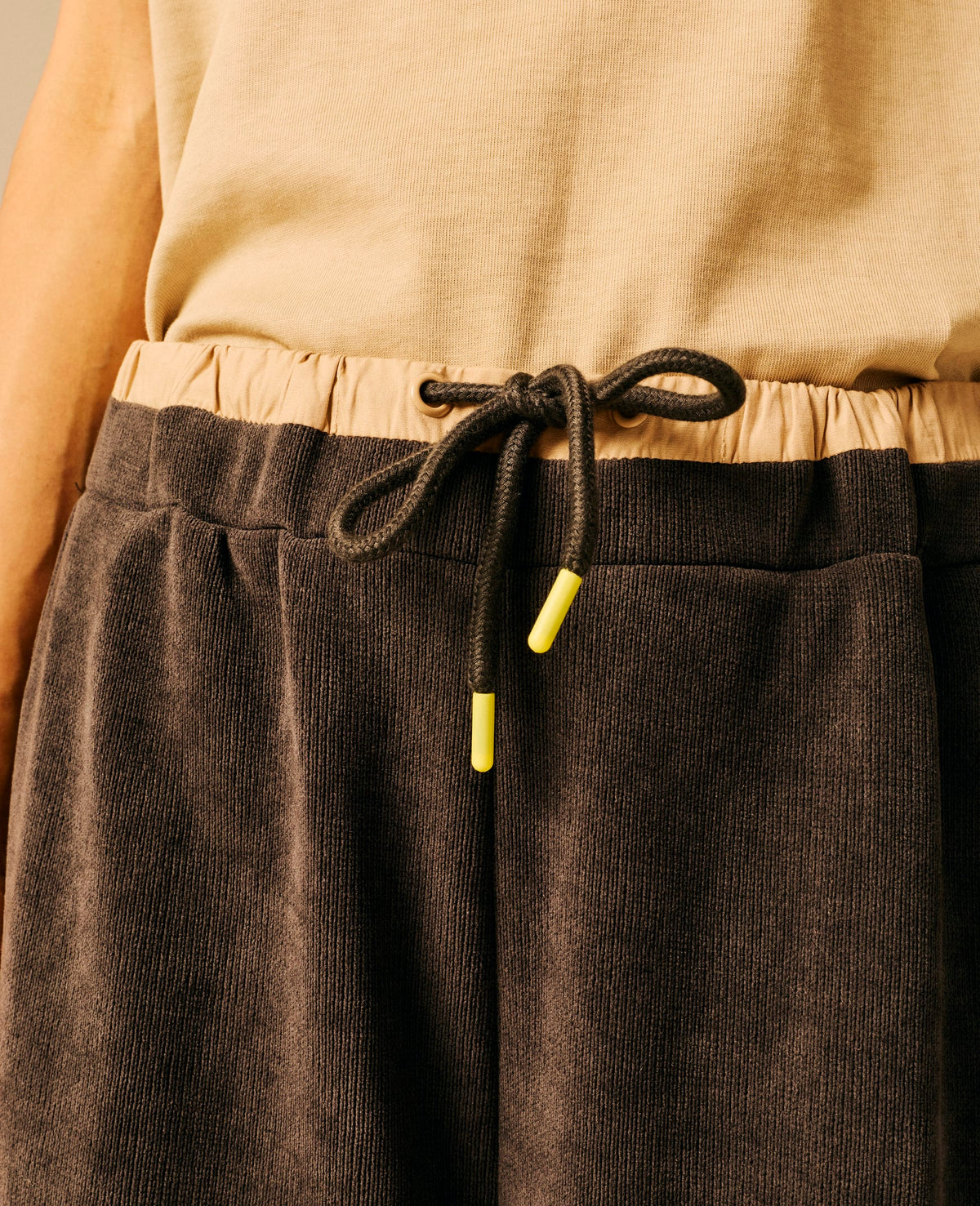 Pantalon femme gris foncé chiné - Vlame | Sun Valley, vue 4