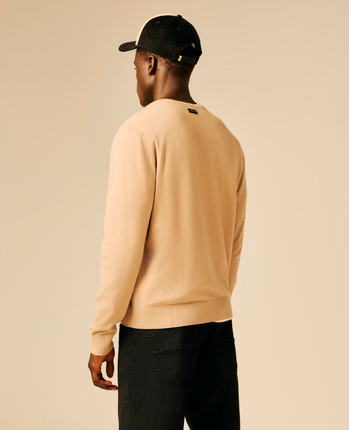 Pull en maille fine homme beige - Hillis | Sun Valley, vue 2