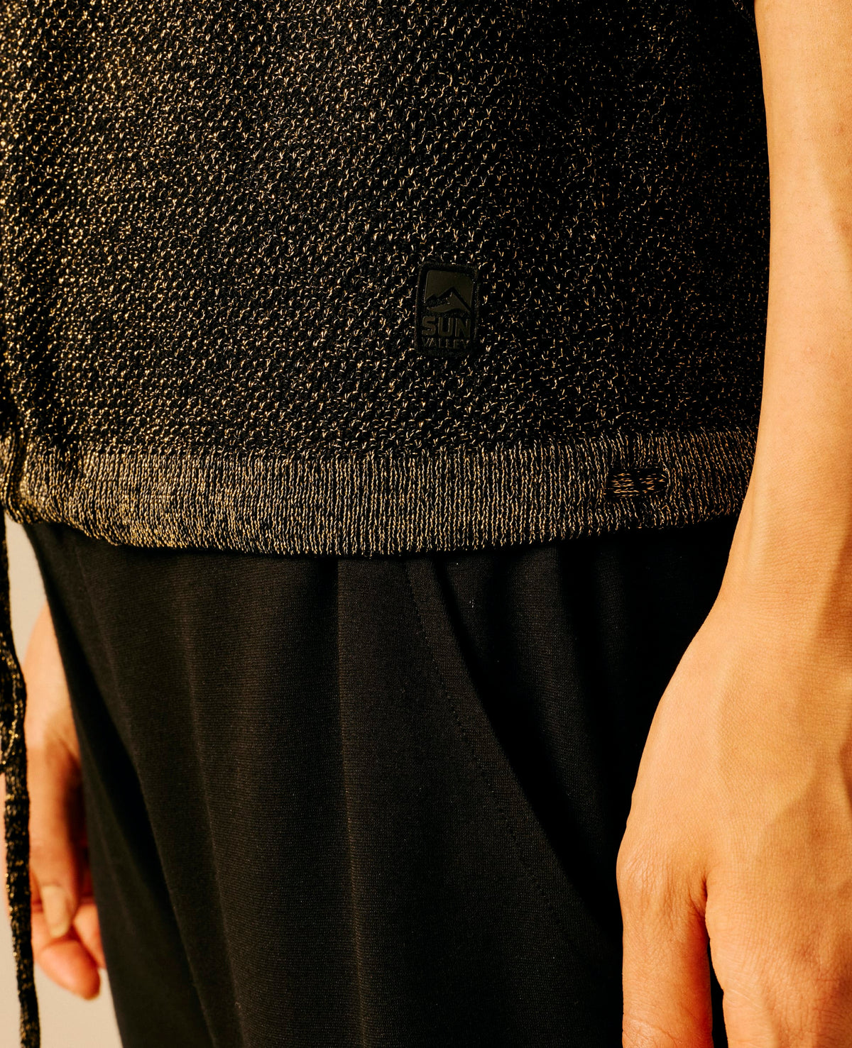 Pull femme noir - Ubden | Sun Valley, vue 3